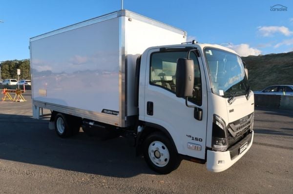 2026 Isuzu N Series NNR 45-150 DT D34 Vanpack image
