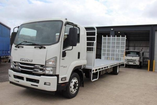 2017 Isuzu F Series FSR140/120-260 image