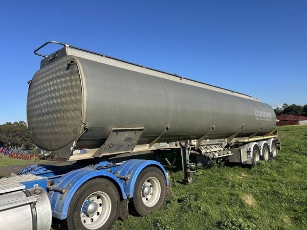 2005 MARSHALL LETHLEAN TANKER image