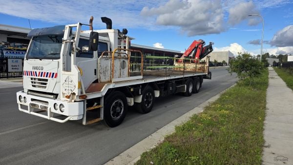 2007 Iveco Acco With a fassi crane fitted image