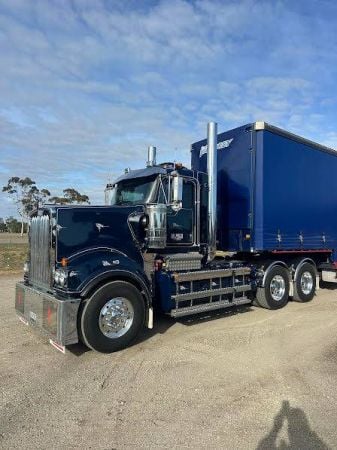 2024 Kenworth T909 image