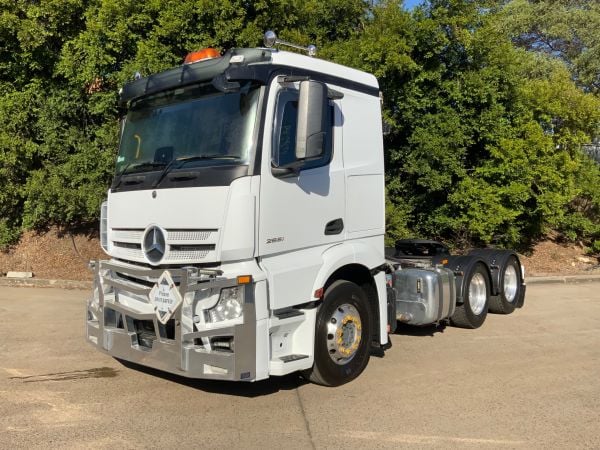 Mercedes Benz 2651 Actros Primemover image