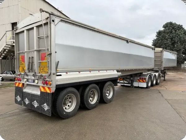 2012 Tefco Trailers Tri-Axle B Double Grain Tipper Combination image