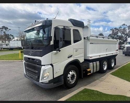 2021 Volvo Fm Series image
