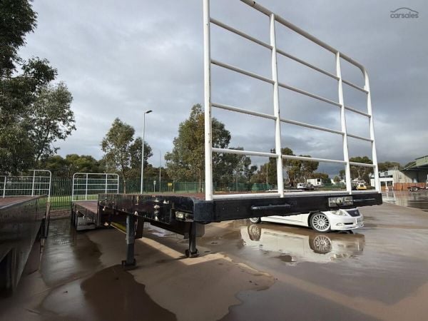 2009 Maxitrans ST3-NSTCH Tri Axle Drop Deck Trailer image