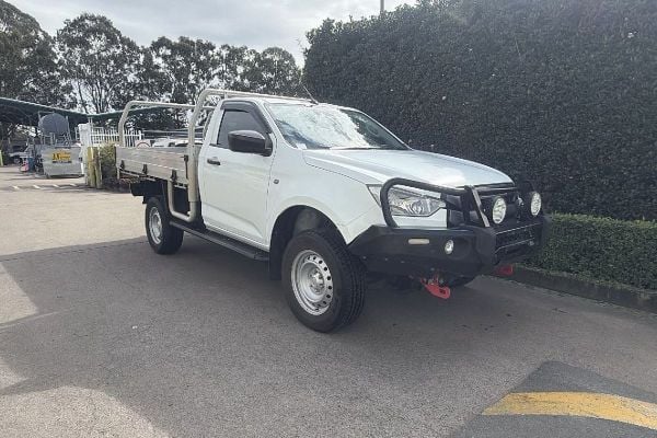 2022 Isuzu D-MAX SX 4X4 image