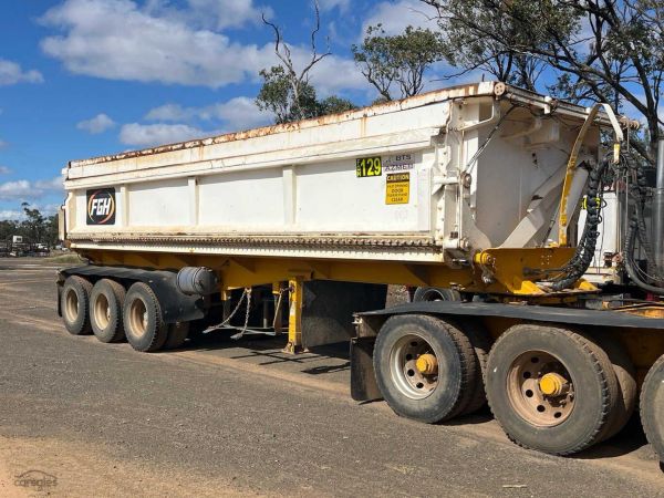 2005 Azmeb Road Train image