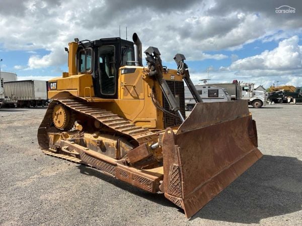 2014 Caterpillar D6T LGP image