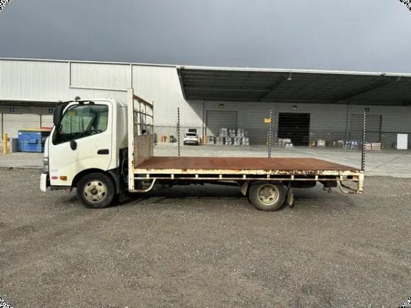 2017 Hino 300 617 4x2 Tray Truck image