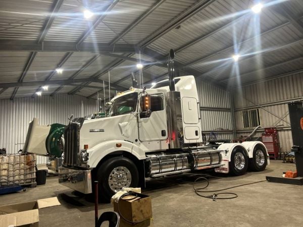 2012 Kenworth SAR 409 Prime Mover image