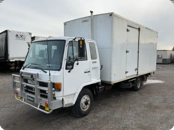 1989 Isuzu FSR 500 Medium 4x2 Pantech **Sold Registered Until 21/8/2026** image