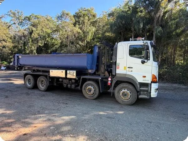 2007 Hino FY 700 8x4 Hook Bin Truck with 4 x Bins image