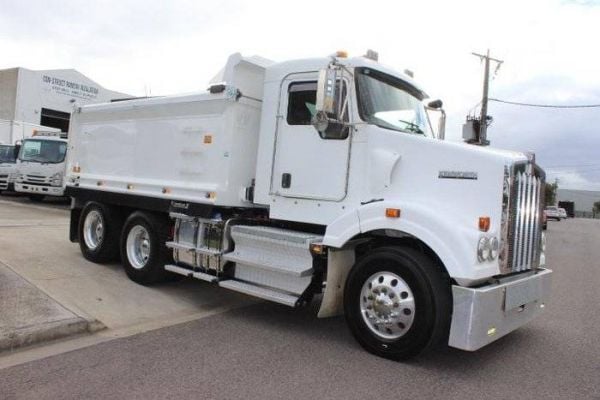 2016 Kenworth T400 Series