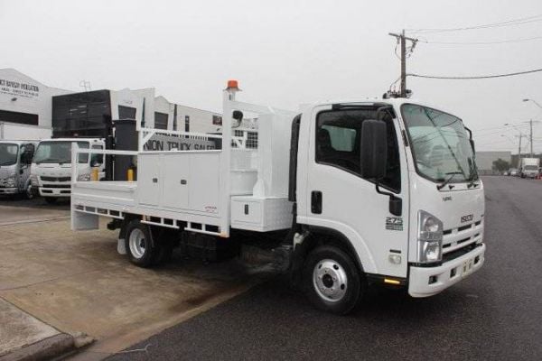 2012 Isuzu N Series image