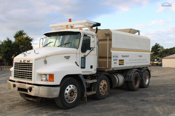 2007 MACK ML 8X4  MACK image