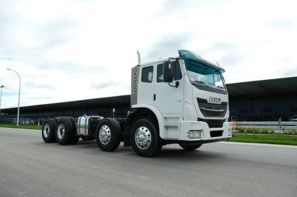 2018 Iveco Acco 2350K image