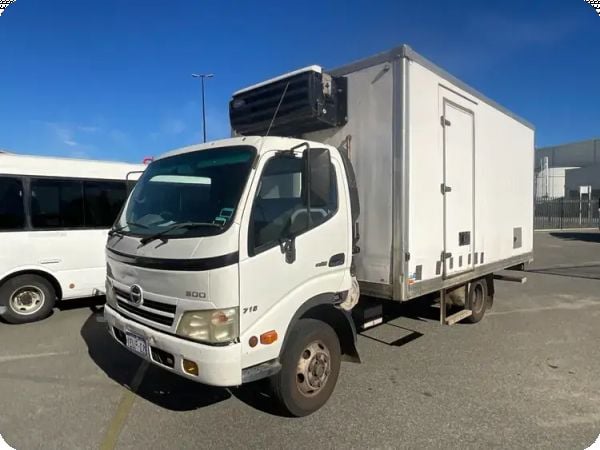 2007 Hino 716 300 4x2 Pantech image