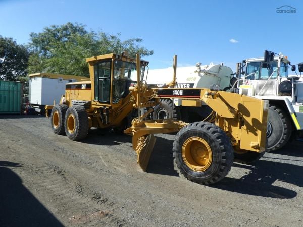 2005 Caterpillar 140H image