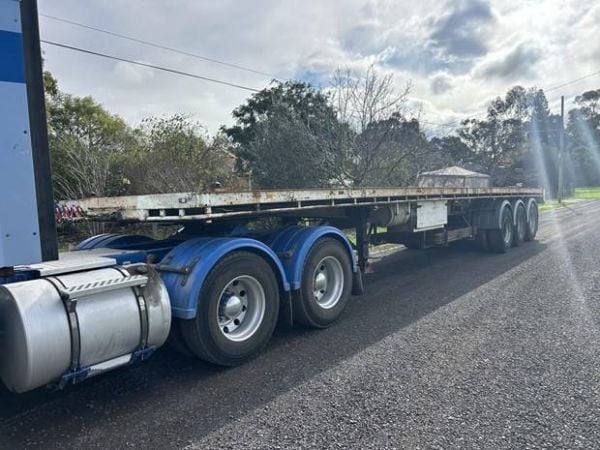 1990 KRUEGER 41 FOOT FLAT TOP TRAILER image