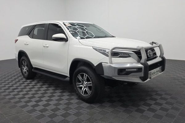 2022 Toyota Fortuner GX GUN156R image