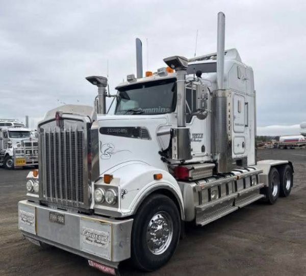 2009 Kenworth T908 Prime Mover image
