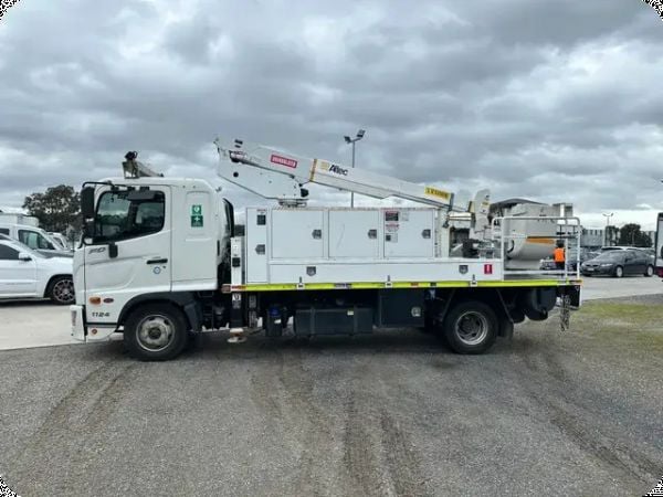 2019 Hino FD500 1124 4x2 EWP Truck image