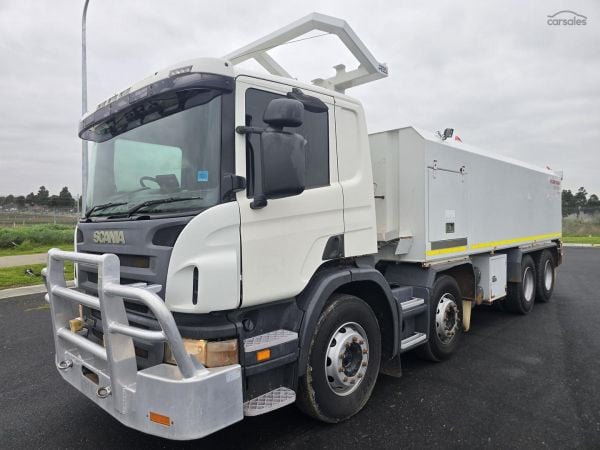 2011 Scania P320 Fuel Tanker image