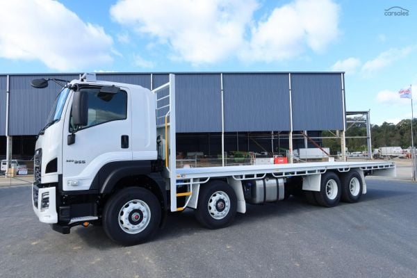 2026 Isuzu F Series FYJ 320-355 AT R67 Auto 8x4 image