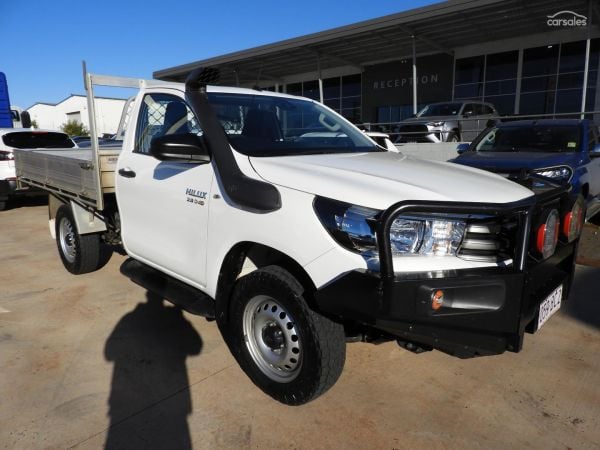 2020 Toyota Hilux SR Auto 4x4 image