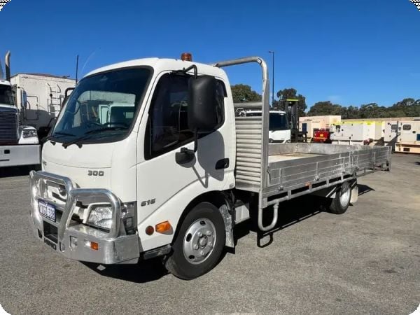 Hino 300 300 4x2 Tray Truck image