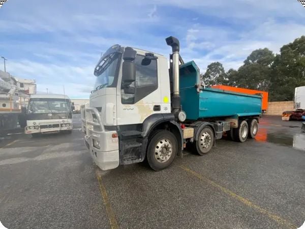 Iveco Stralis 500 8x4 Tipper image