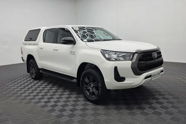 2022 Toyota Hilux SR GUN126R 4X4 image