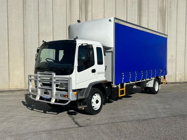 2007 ISUZU FTR Curtainsider 900 LONG image
