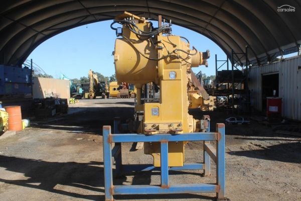 1998 Caterpillar 994 Loader Transmission image