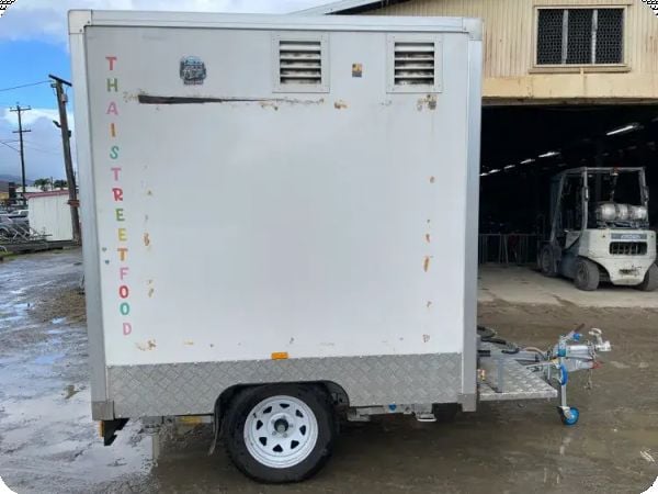 2024 Universal Industries MID 3.0 Food Trailer image