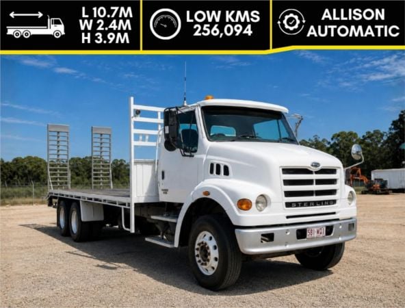 2005 Sterling LT7500 Beavertail image