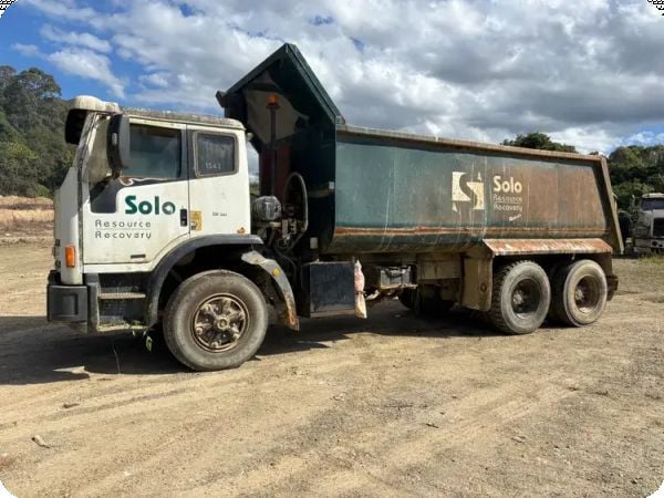 2005 Iveco Acco 2350G 4x2 Tipper image
