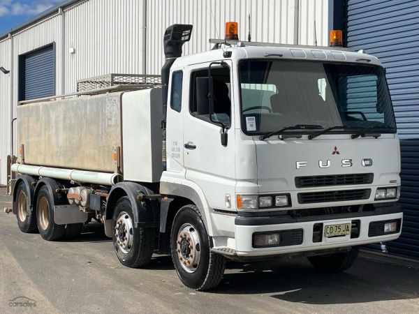 2010 Mitsubishi FS500 TBA image