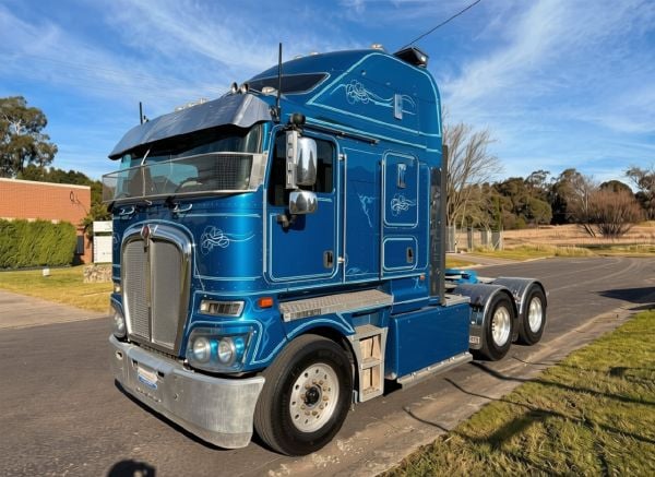 2016 Kenworth K200 BIG CAB Prime Mover image