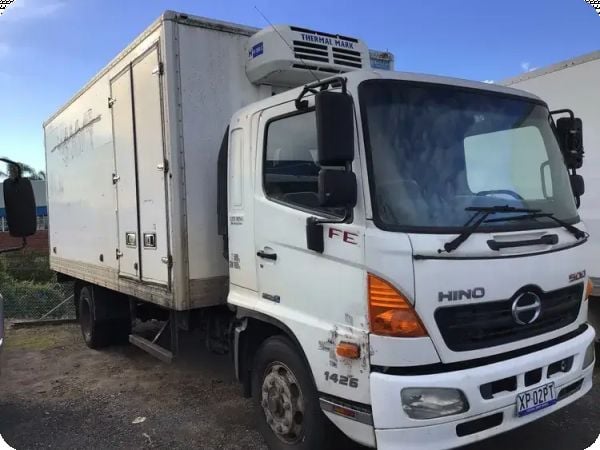 2011 Hino FE7J 4x2 Refrigerated Pantech **Mechanical Repairs Required** image