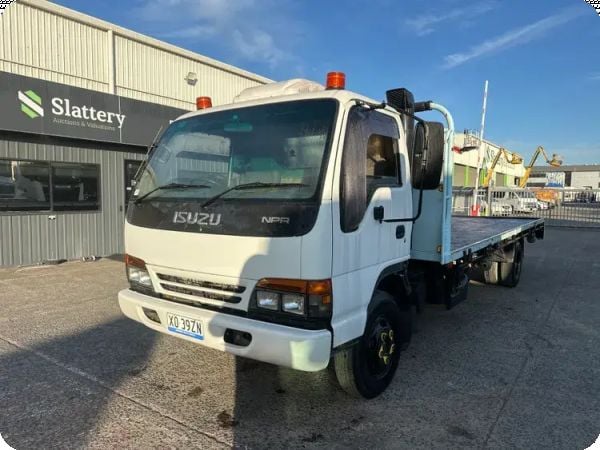 1998 ISUZU NPR 4x2 Table Top image