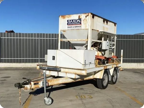 2011 Dual Axle Saxon Engineering Sand Bagging Trailer image