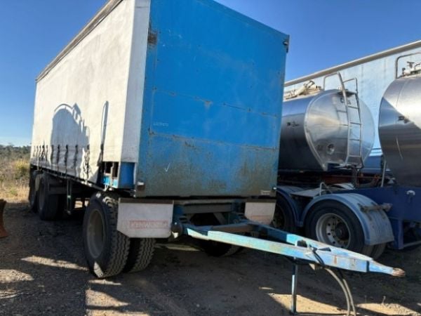 2002 Vawdrey Dog Curtainsider VBD3 image