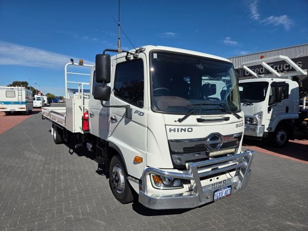 2019 Hino FD 1124-500 Series Tray 6 Ton Crew Cab Tray image