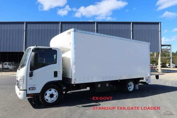 2022 Isuzu N Series NQR 87/80-190 LWB AMT Auto image