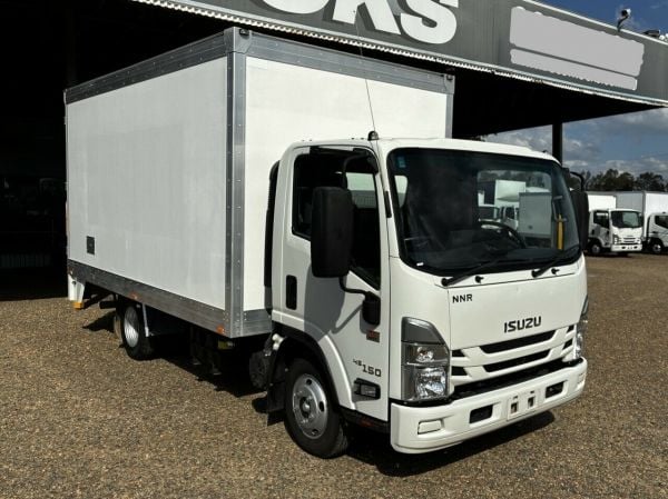 2022 Isuzu NNR 45-150 AMT MWB Pantech image