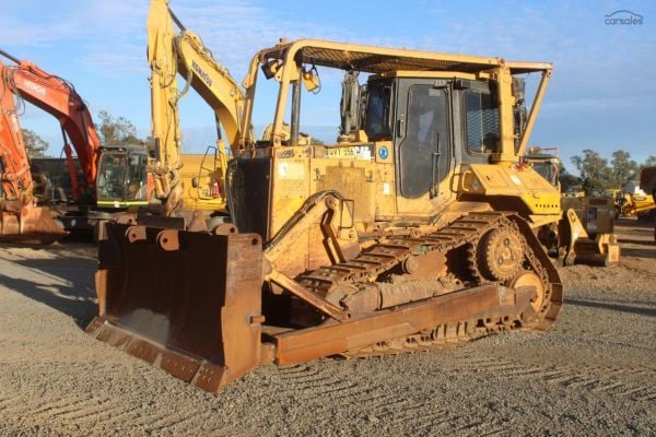 1997 Caterpillar D6M image