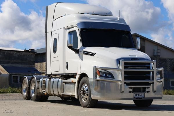 2023 Freightliner Cascadia 126 image