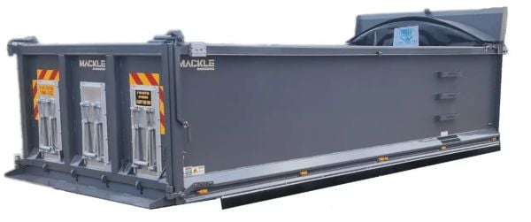 8 WHEELER or TRI AXLE DOG TIPPER BODY & ELECTRIC TARP (Pick up or shipped) image
