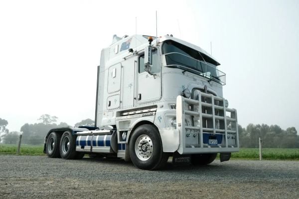 2022 Kenworth K200 image